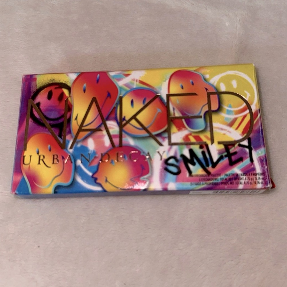 Urban Decay × Smiley Naked Chill Happy Eyeshadow Palette NIP
